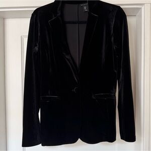 NWOT Tahari Velvet Blazer | New | Black | Size: S